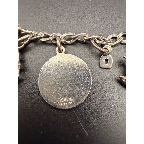 Lot of Two Vintage Sterling Charm Bracelets - Picture 7 of 14